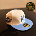 New Era 59FIFTY de los New York Yankees de dos tonos con un parche lateral de la Serie Mundial 1998.