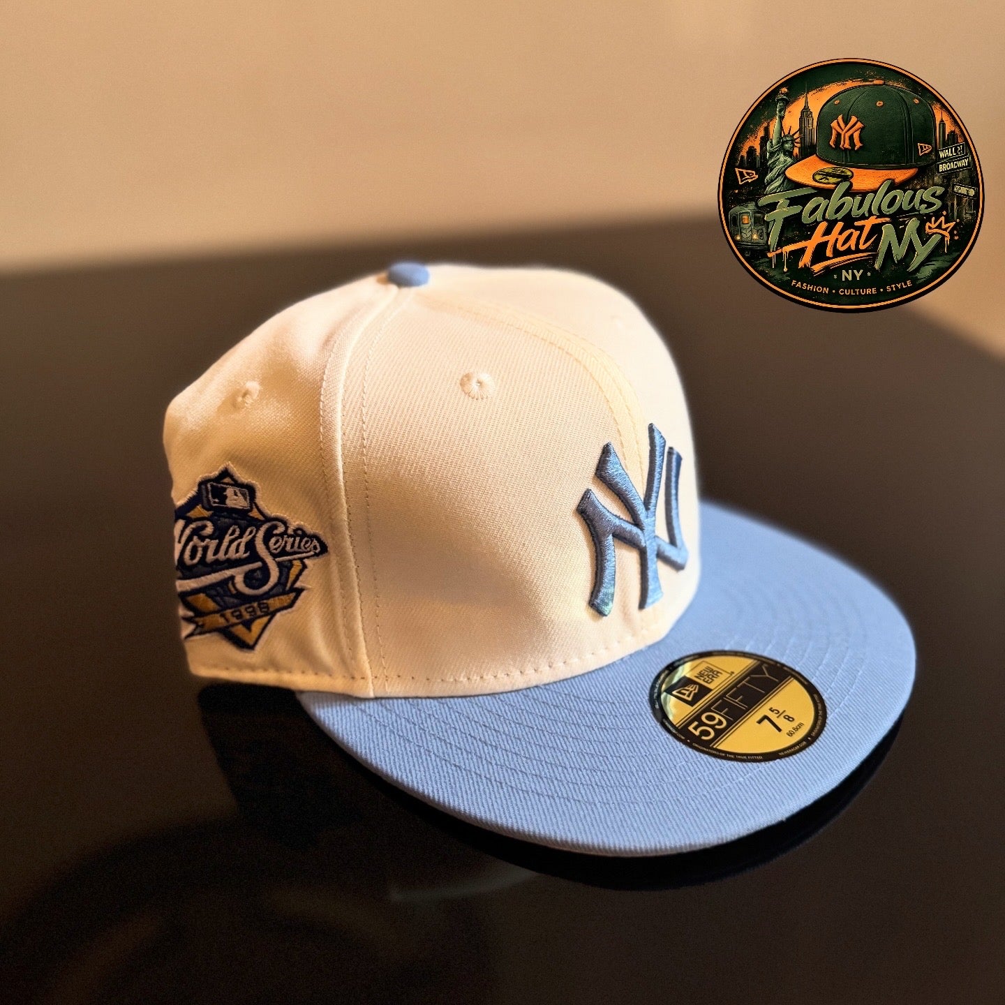 New Era 59FIFTY de los New York Yankees de dos tonos con un parche lateral de la Serie Mundial 1998.